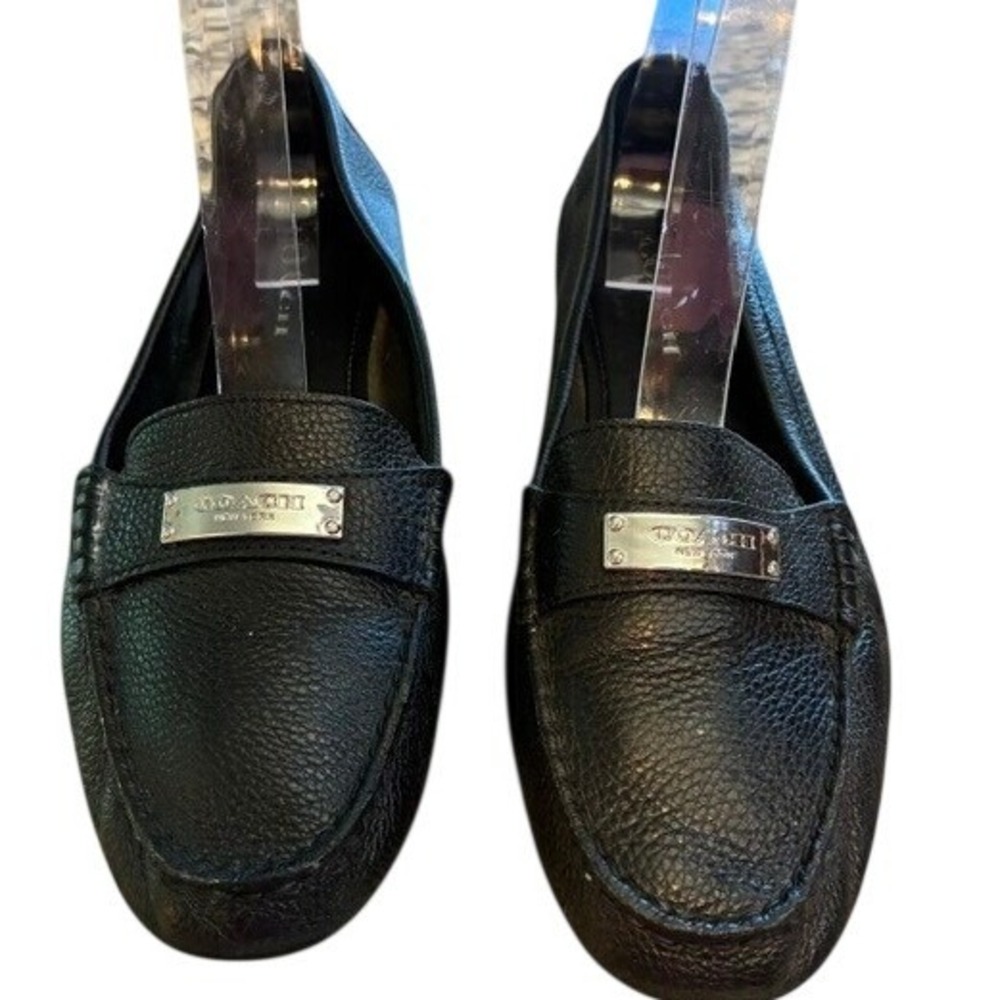 Coach Loafers Womens‎ 8.5B Black Excellent Pebbled Leather Silver Logo Flats